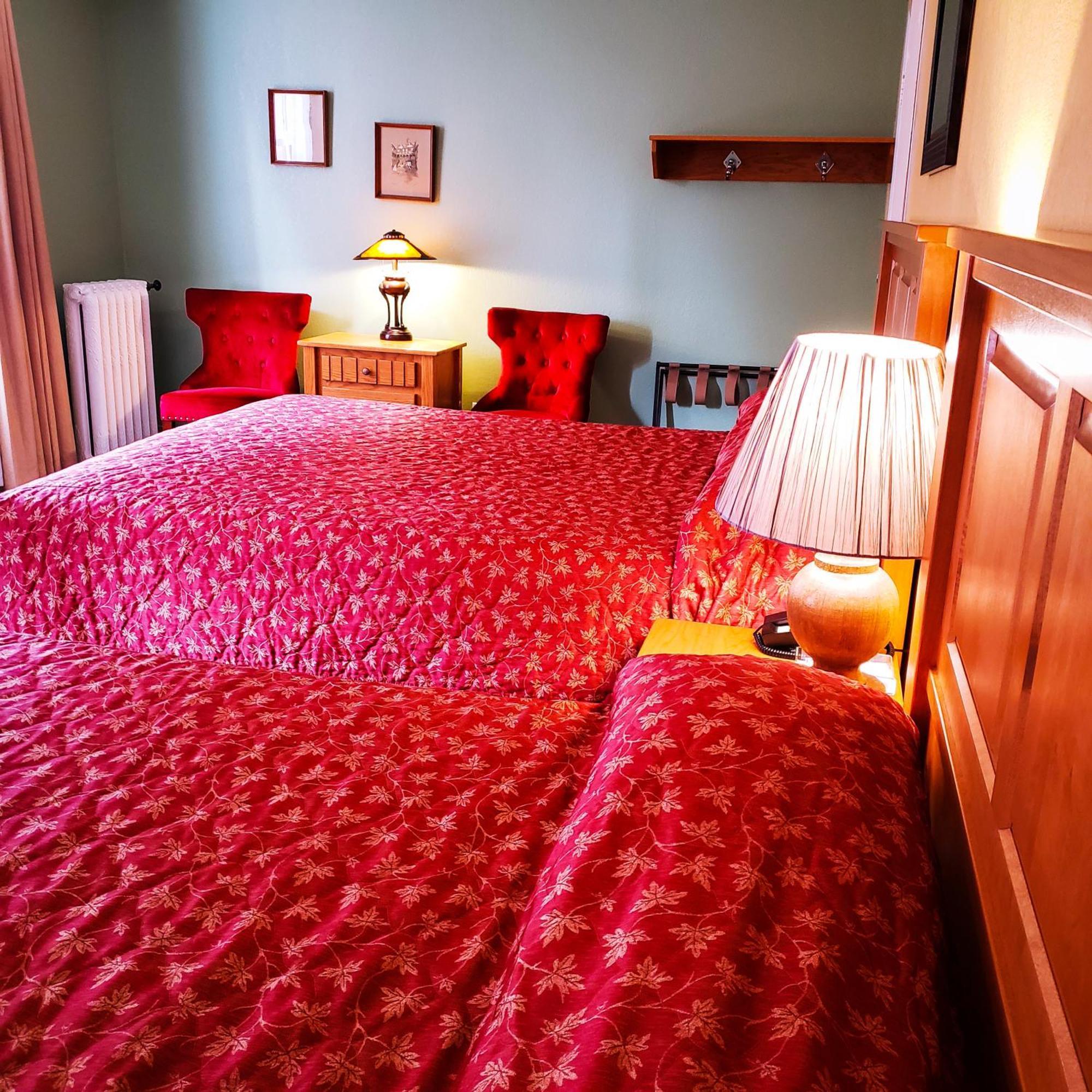 James Bay Inn Hotel, Suites & Cottage فكتوريا المظهر الخارجي الصورة