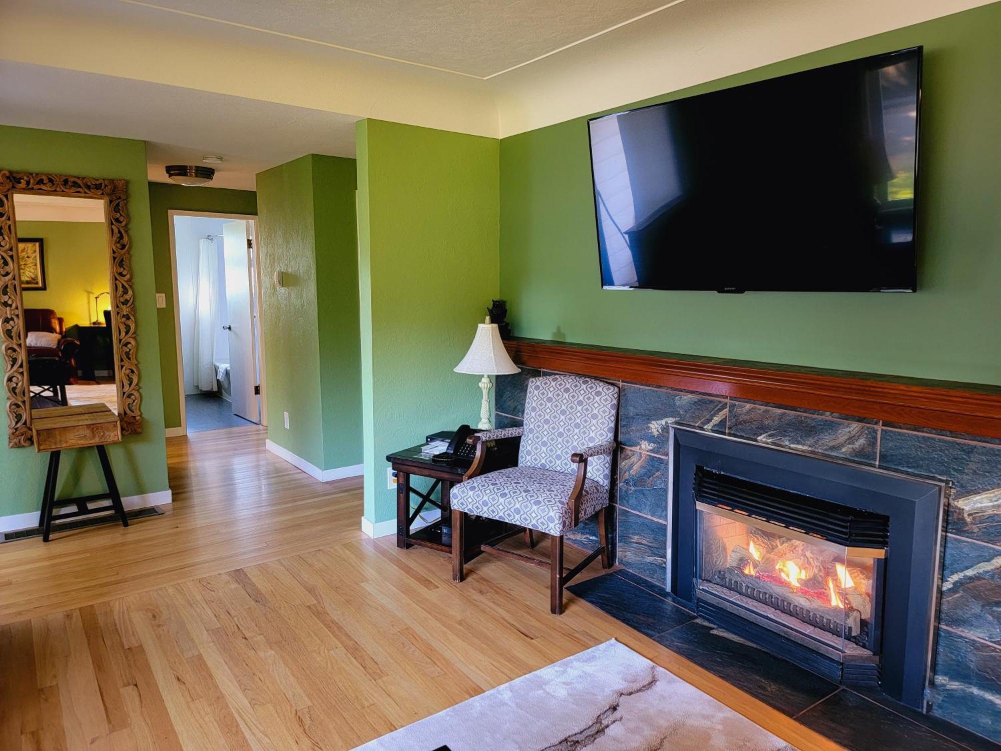 James Bay Inn Hotel, Suites & Cottage فكتوريا المظهر الخارجي الصورة